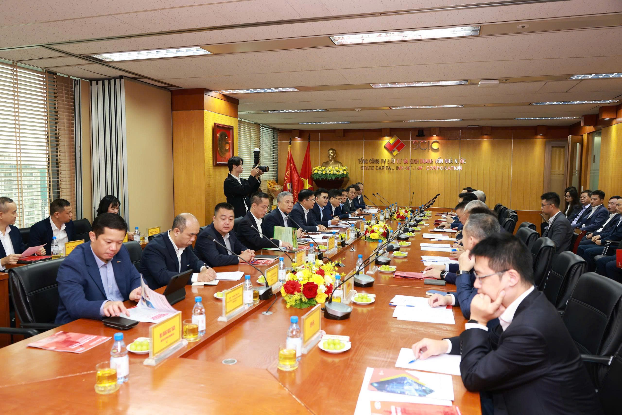 SCIC tiếp và làm việc với Tập đoàn CMG
