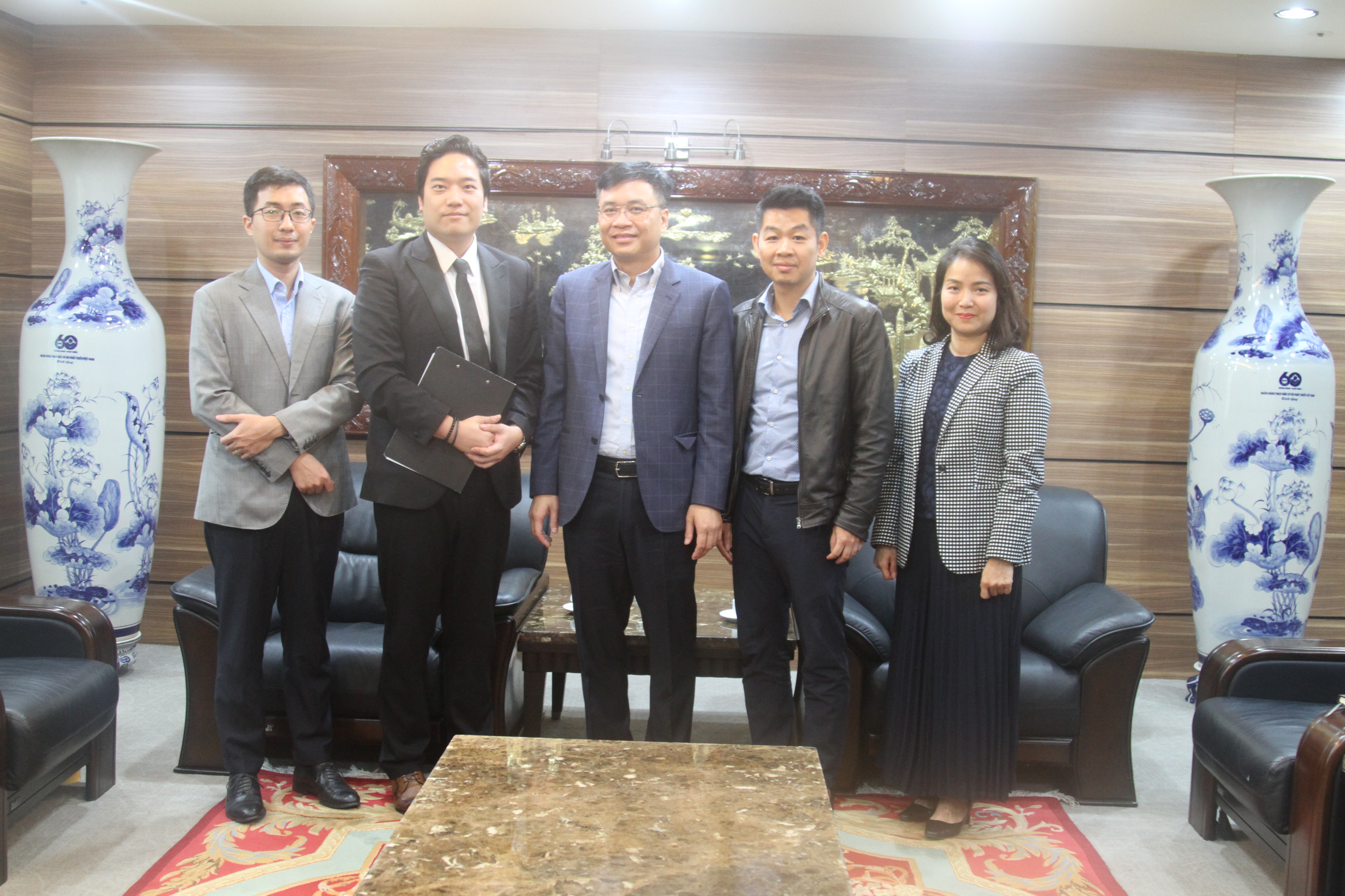 SCIC, ZhongMa Fund explore project investment and corporate governance consulting opportunities